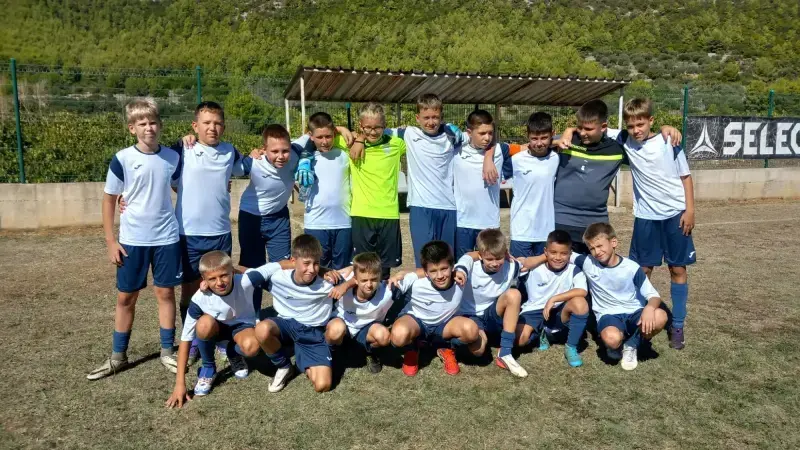 U-13