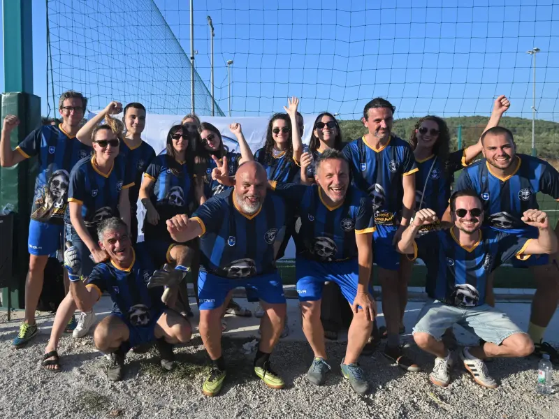 Trag u beskraju — fotografija 19